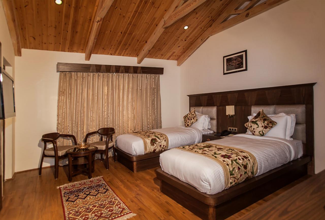 Lemon Tree Hotel Srinagar Extérieur photo