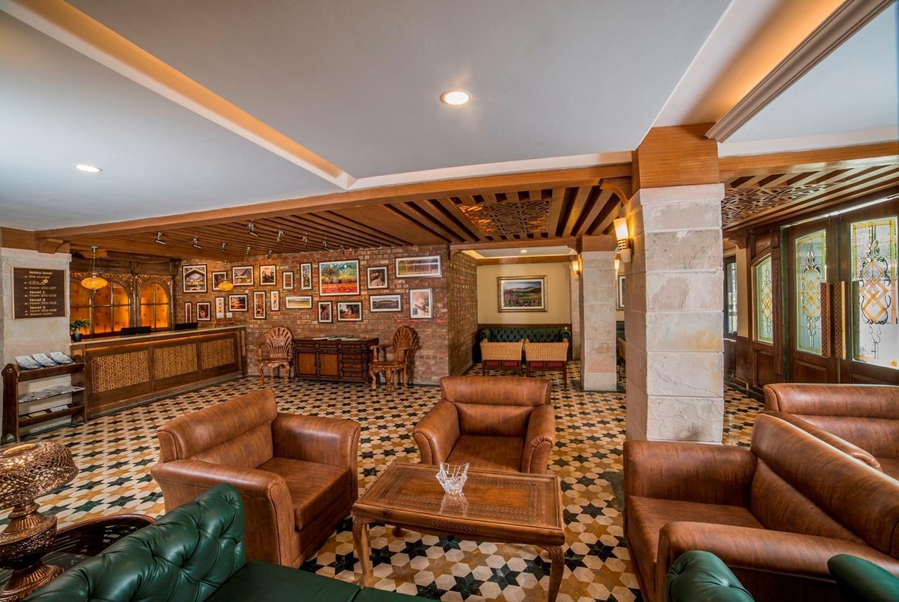 Lemon Tree Hotel Srinagar Extérieur photo